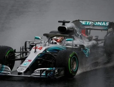 Η 77η Pole position για τον Lewis Hamilton υπό καταρρακτώδη βροχή στο Hungaroring